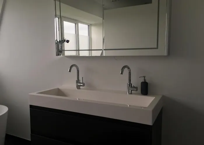 Slaapplaatsen 2-4 Personen Voor Bezoek Dtrh Kwatera prywatna *